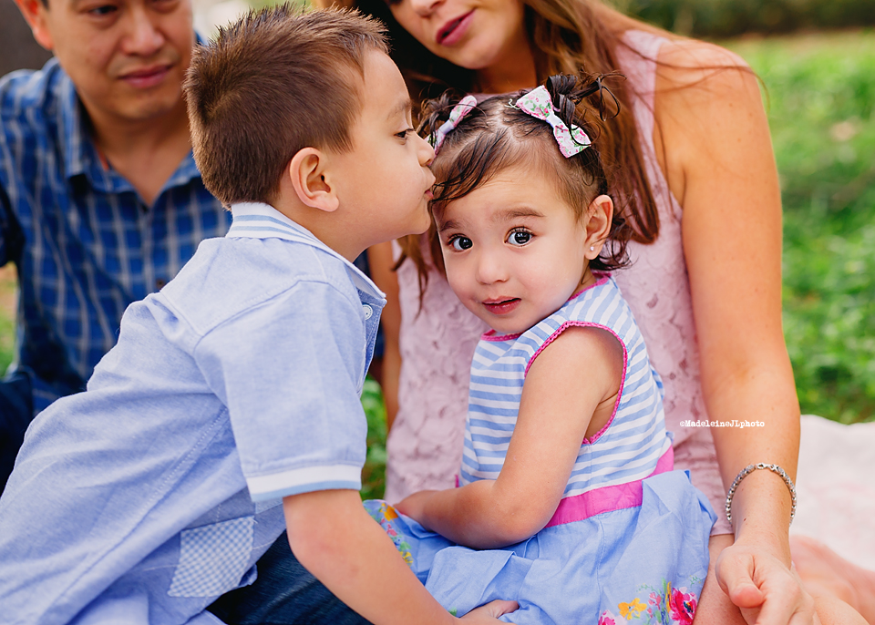 orange county irvine tustin family session. madeleine jl photography family and children's photographer